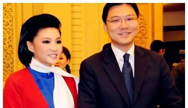 美國回國之旅，家的溫馨與友情奇遇的交織