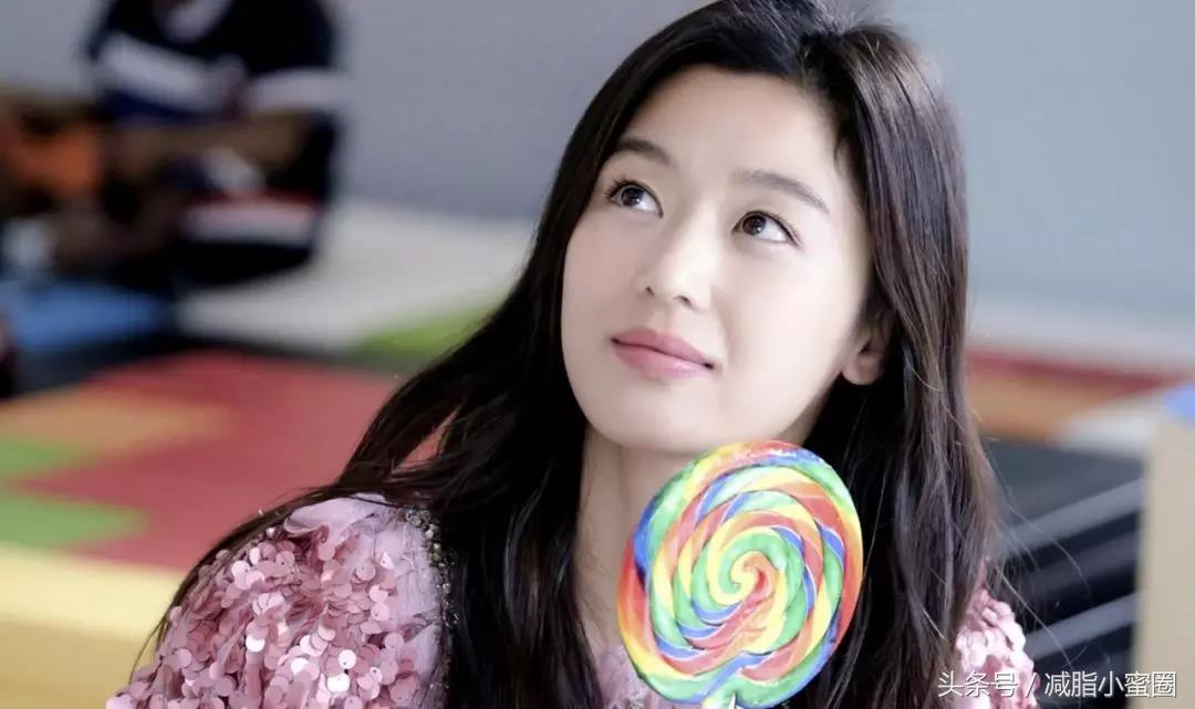 全智賢最新動(dòng)態(tài)，力量與自信之光的蛻變旅程