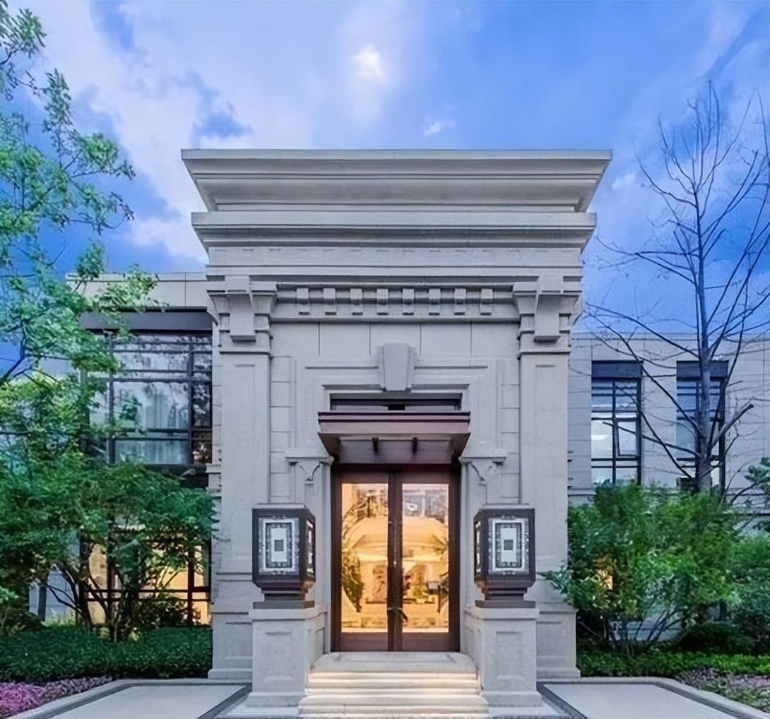 時(shí)代變遷的象征，最新大門(mén)的開(kāi)啟