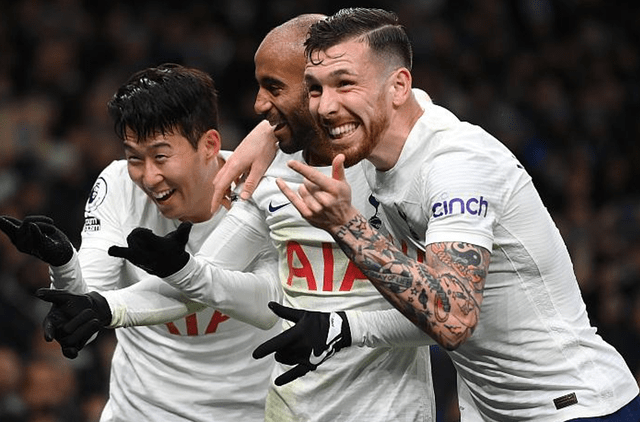 英超熱刺最新排名，探尋自然美景之旅，尋找內(nèi)心的寧靜與平和。