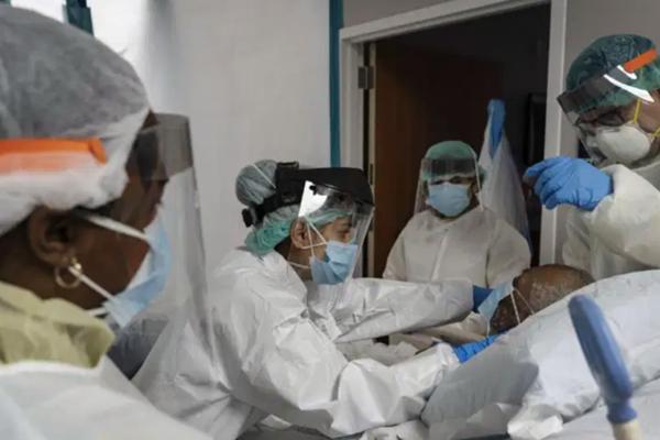 國家疫情最新數(shù)據(jù)與自然美景的治愈力量